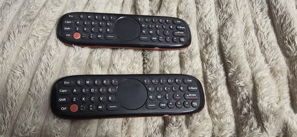 Telecomanda air mouse smart cu tastatura full, touch pad, voice,