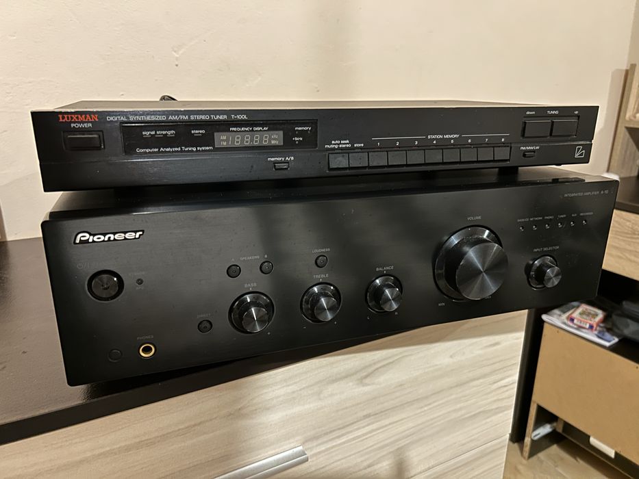 Pioneer A-10-K усилвател + Luxman T-100L тунер - японско качество
