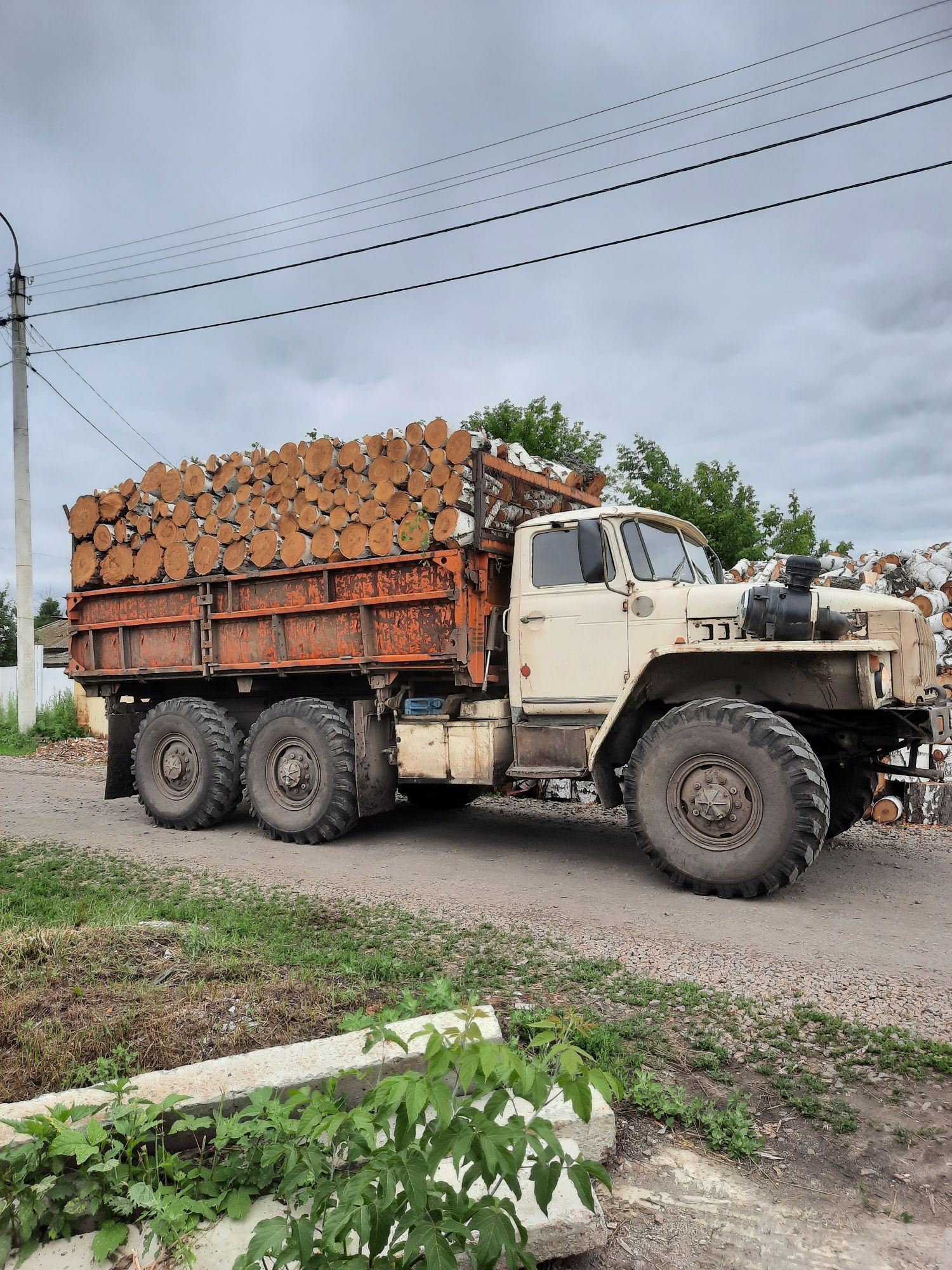 Дрова Поленницами В РАССРОЧКУ Kaspi Red