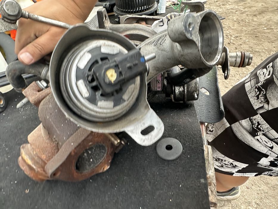 Турбо компресор турбина GTB1449VZ Citroen C4 C5 DS 4 DS4 ds5 2.0HDi