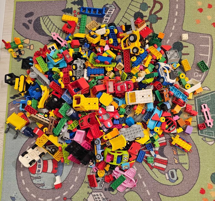 Oferta Lot mare LEGO DUPLO – piese diverse