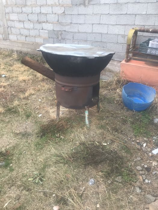 Продается большой казан 150 литров бу хорошем состоянии ошак в подарок