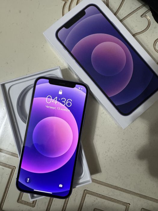 Продам Айфон Iphone 12