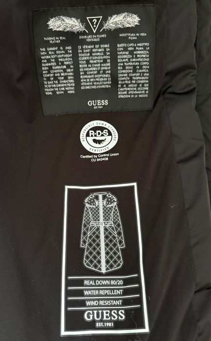 Оригинално яке Guess