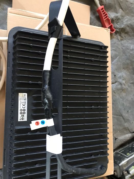 Proiector Led 150w ca nou