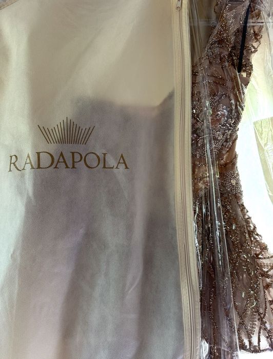 Официална рокля Radapola