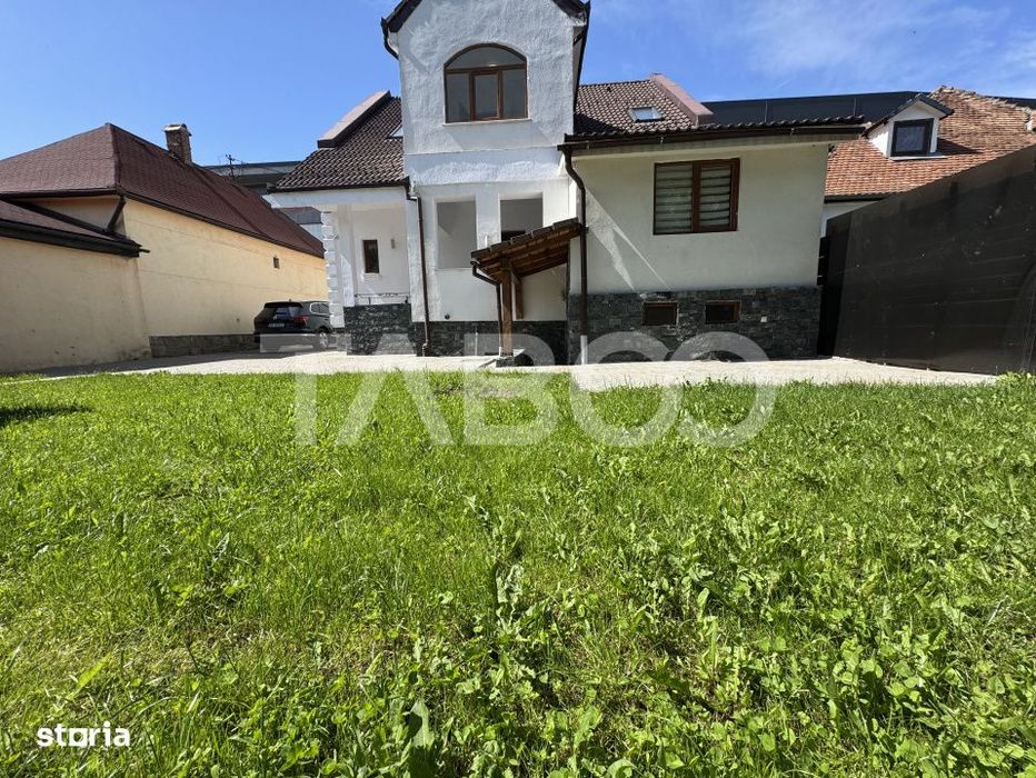 Casa individuala pretabila cabinet stomatologic 7 camere Central Sibiu
