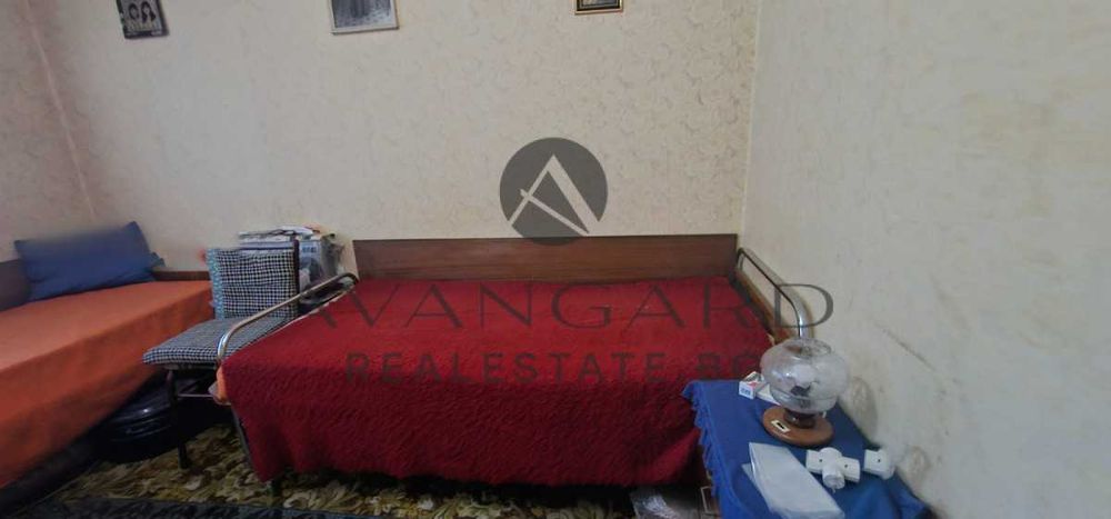 Продава се Двустаен апартамент в Пловдив, Христо Смирненски - 57 кв.м за 1790 €/кв.м - Снимка #3