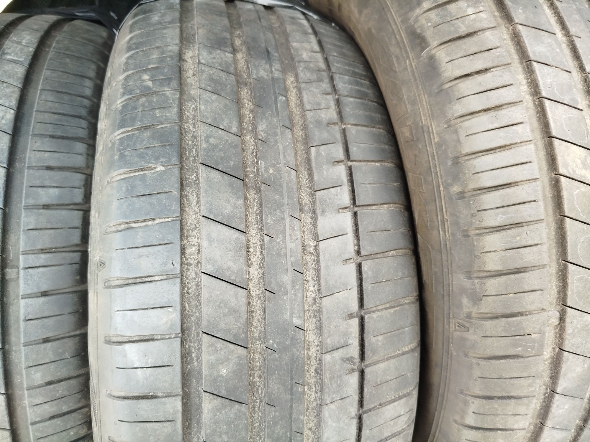 Гуми 235/60/r18 dot 21
