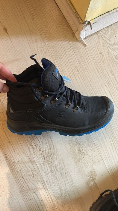 Мъжки обувки метал бомбе