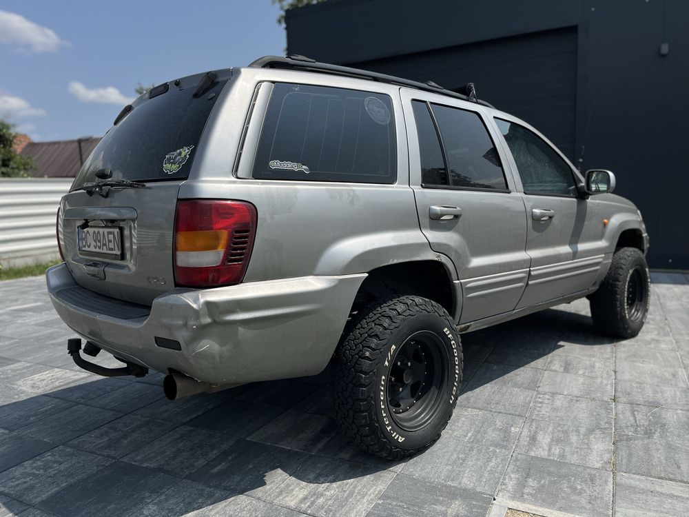 Vand/ schimb jeep grand cheroche 2.7