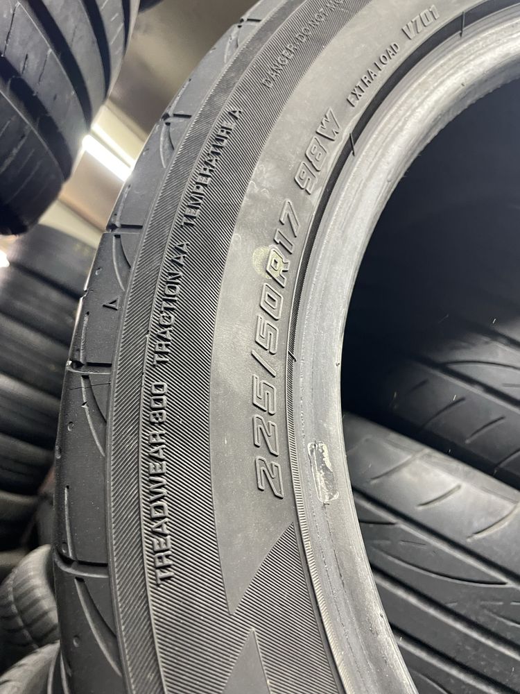 Продам шины 225/50 R17 покрышки резина колеса