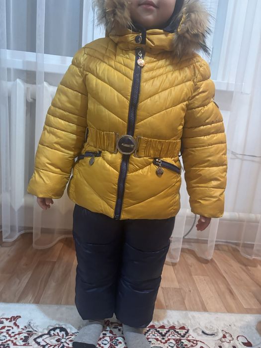 Продам куртку зима детская
