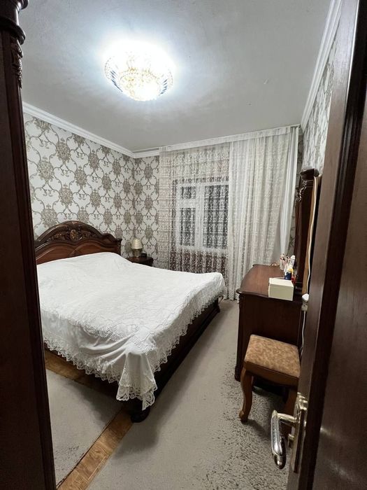 Продам 4 ком Юнусабад 19 квартал