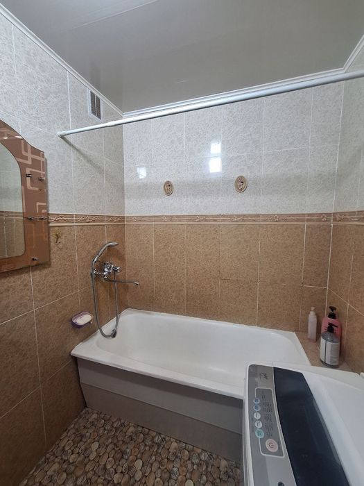 Algoritm Srochna sotiladi! 3 xona zo'r narxda Hamma sharoiti bor