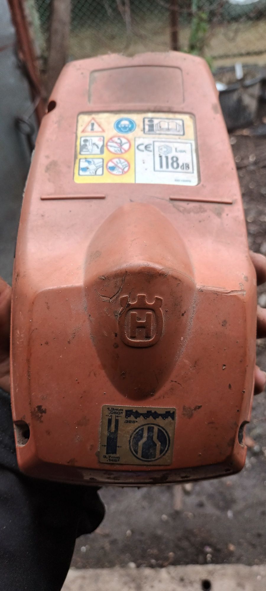 Vând piese husqvarna 142