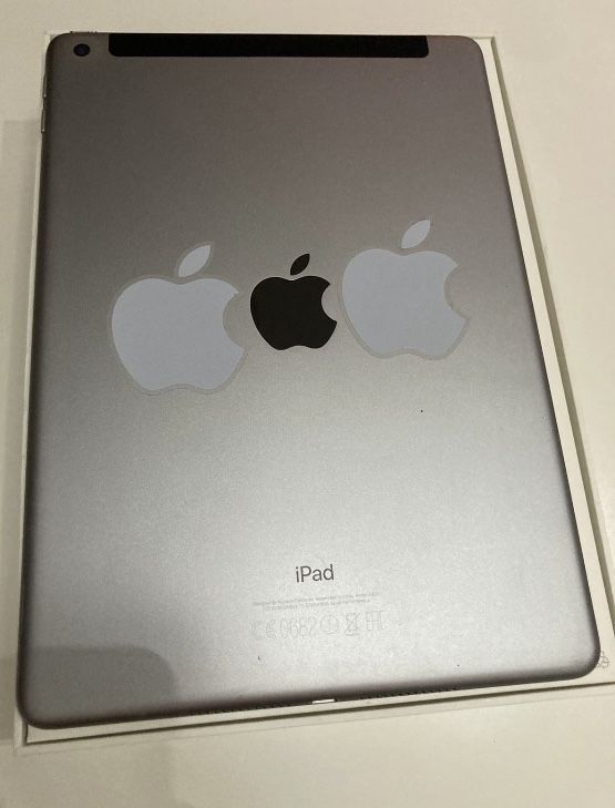 IPad WI-FI Cellular 128 GB