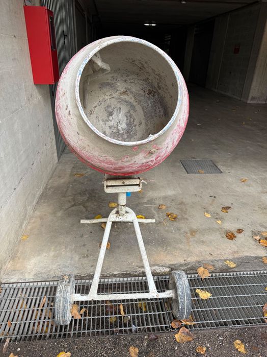 Betoniera Polieri 130 litri - silentioasa, demontabila