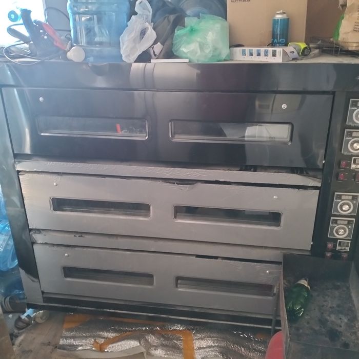 Печь для хлеба и растойка шкаф и Тестомес