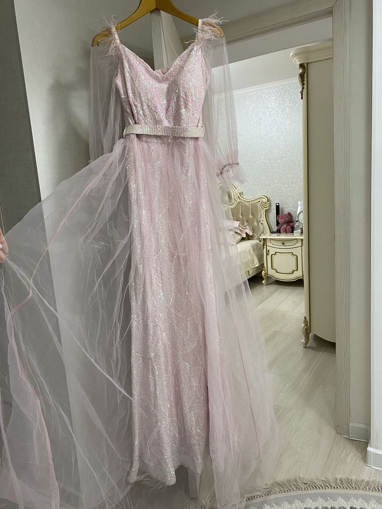 Продам или сдам на прокат новое платье Турция