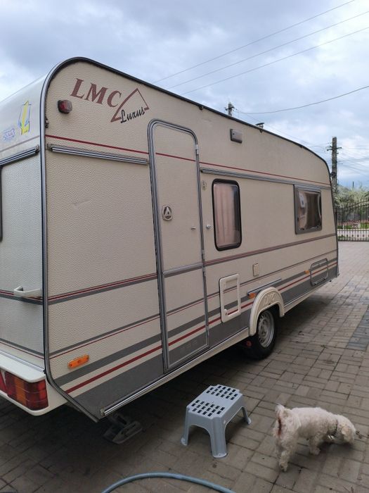 Rulotă LMC 1997 înmatriculată, îngrijită spațioasă