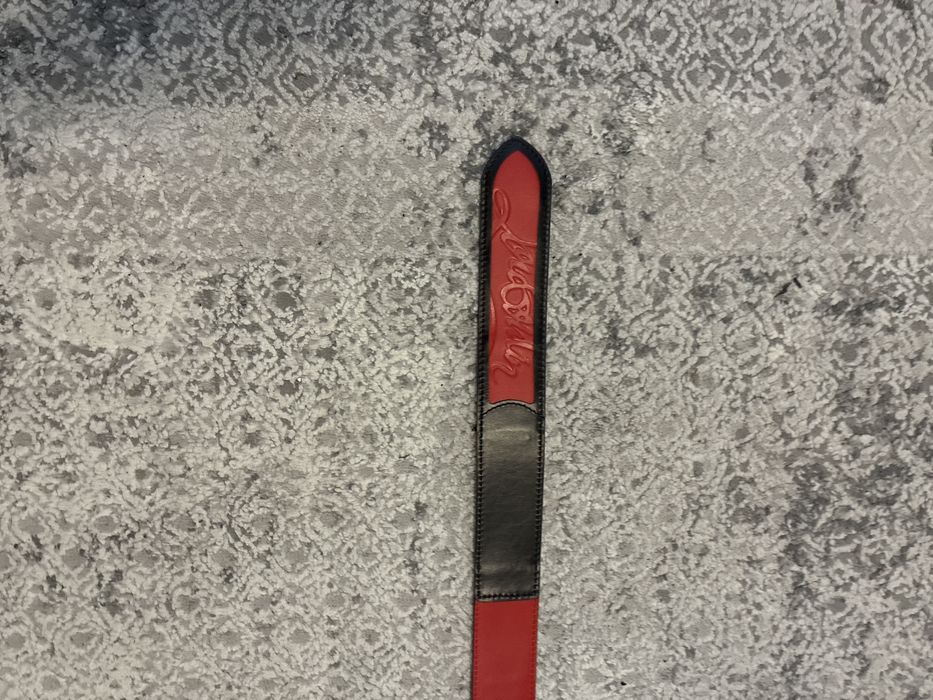 curea chriatian loubutin