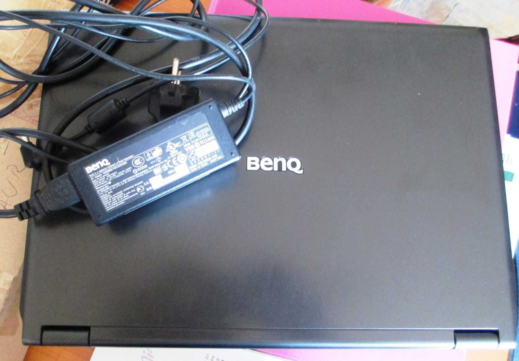 laptop Benq Joybook, stare excelentă