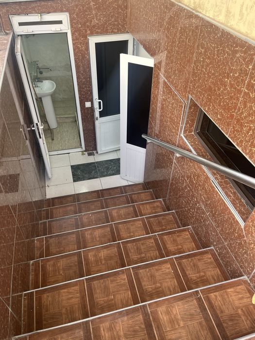 Сдается в аренду 30 квадратов вдоль дороги