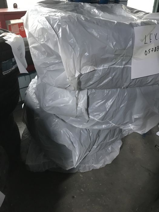 Продаётся зимные шины Triangle 285/50 R20