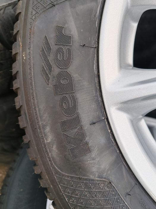 Форд 215/60/16, Ford