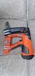 Spit pistol de cuie pentru beton