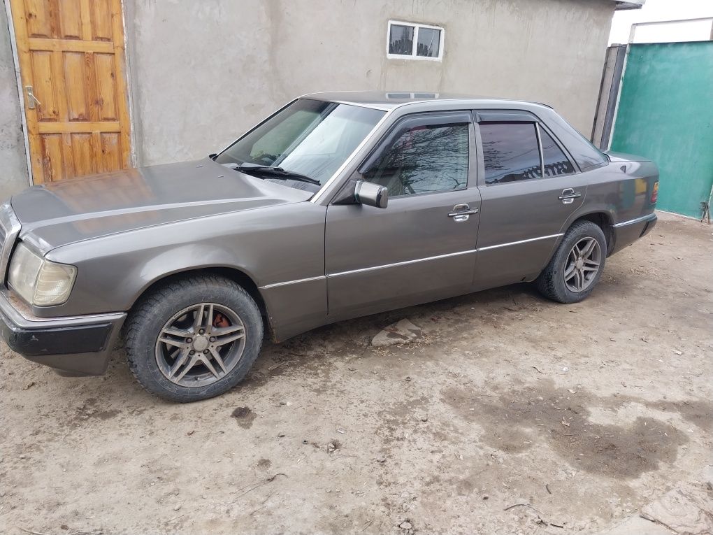 Мерс Е 200 ,продам обмен нет.