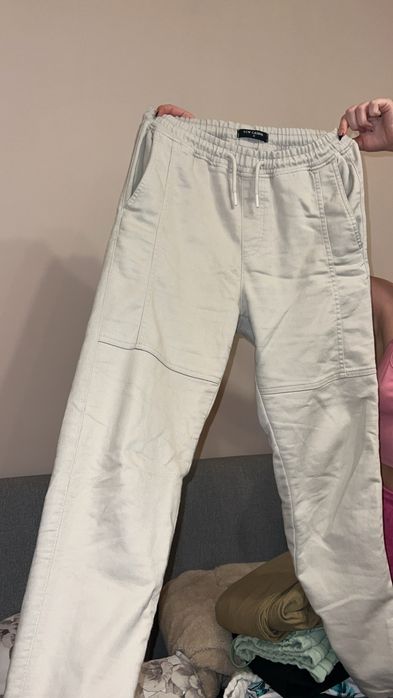 Долнища за по 15лв