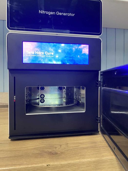 Tera Harz Cure 2 – Професионална UV камера за дентални и 3D приложения