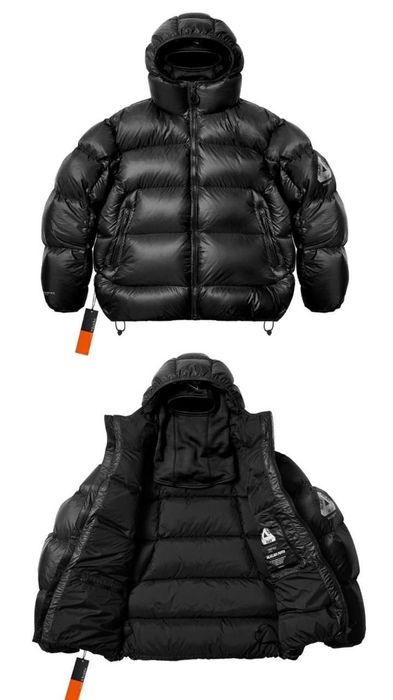 Куртка palace чёрного цвета с балаклавой в комплекте