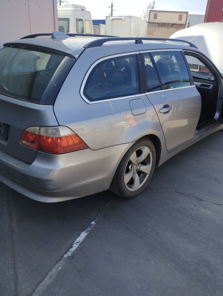 Ușa stânga dreapta BMW e61