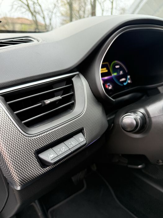 RENAULT ARKANA 1.6 E-Tech /An 2022 / Hybrid / Cutie automata