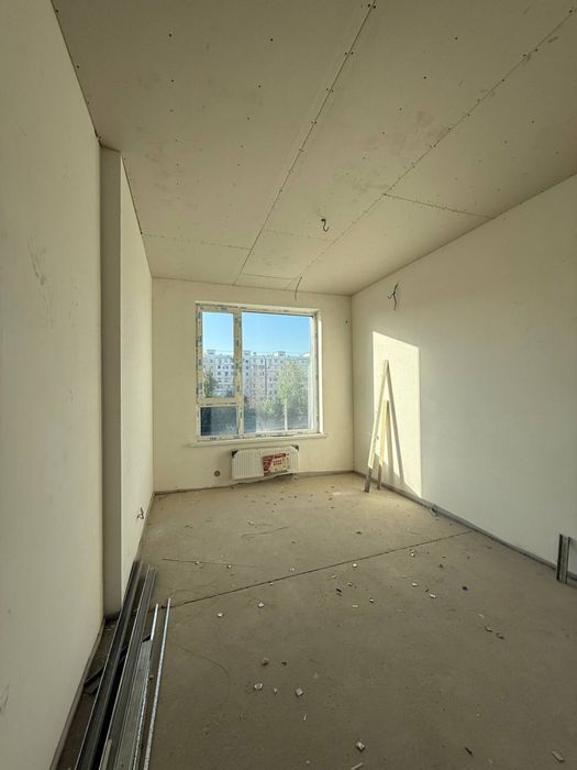 ЖК NRG корасув трёшка коробка