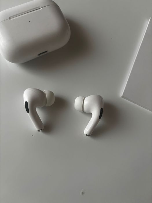 Airpods pro 2 cu factura