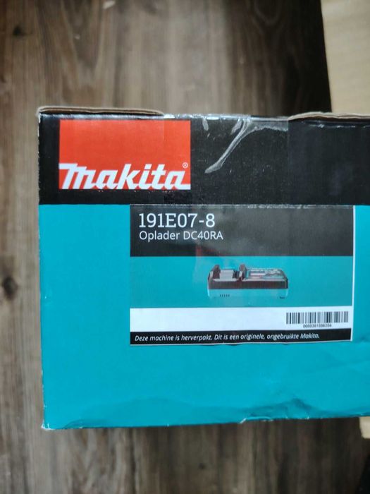 Професионален акумулаторен къртач Makita