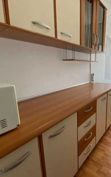 Дава се под наем Едностаен апартамент в Пловдив, Остромила - 26 кв.м за 147.9 € - Снимка #1