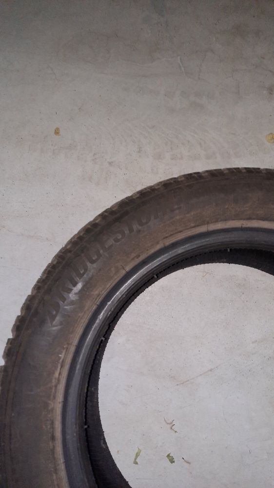 Зимни гуми 205 55 16 Bridgestone LM005