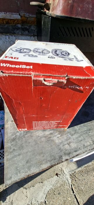 Set rulment roata punte spate Ford Focus 2