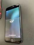 Vand IPhone se3 2022, bonus un fitbit gratis