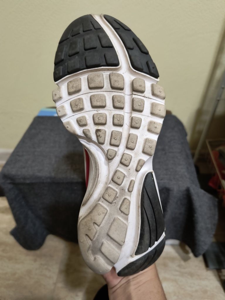 Nike Presto Fly Gym Nr 37,5 aproape noi!