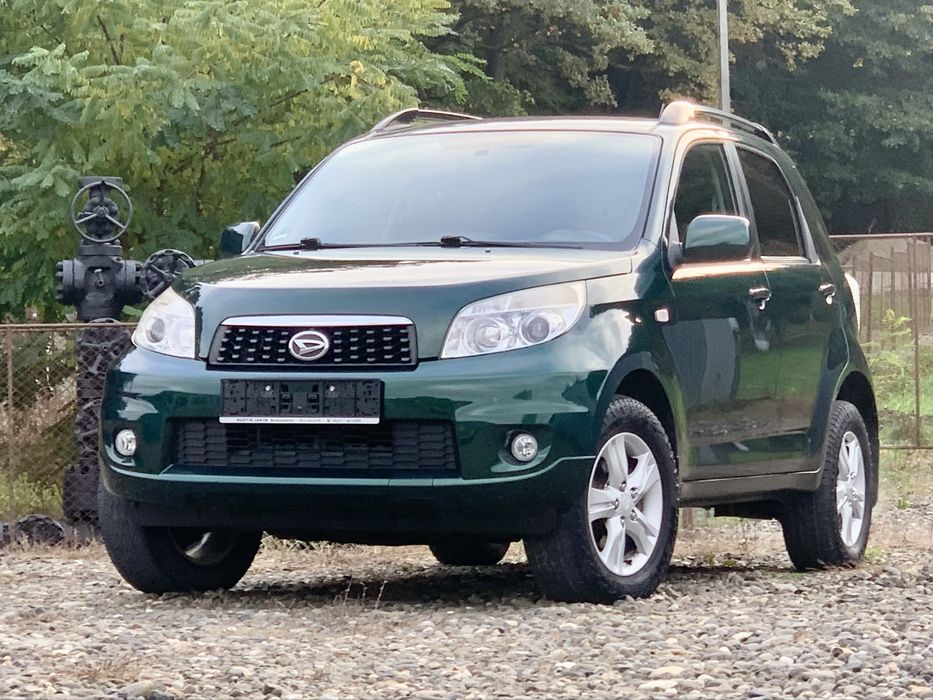 Daihatsu Terios I.5 benzina 4x4 facelift 2OIO Klima Scaune incalzite