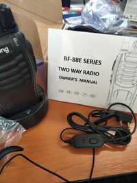 Set patru walkie talkie