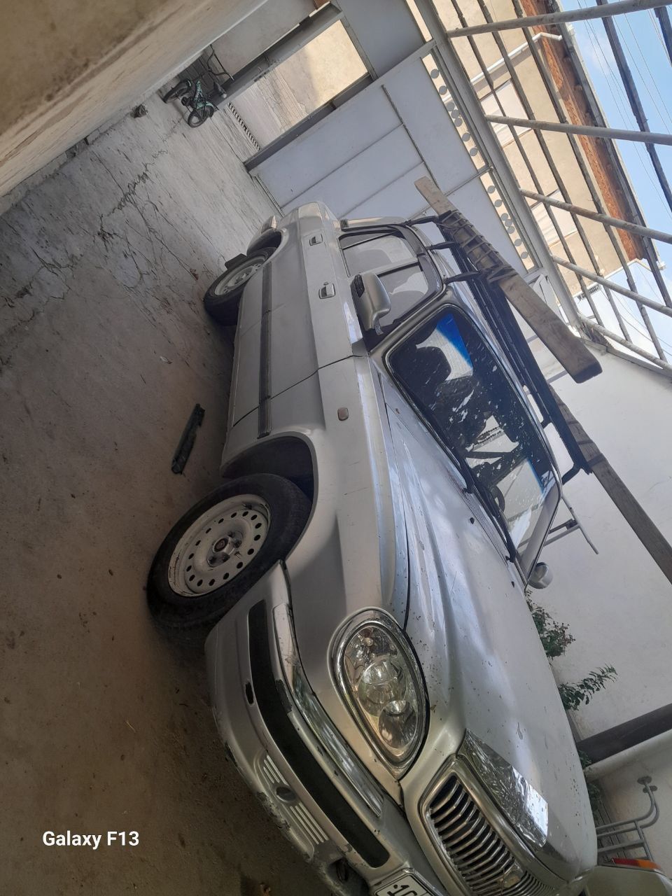 Gaz3105 sotiladi