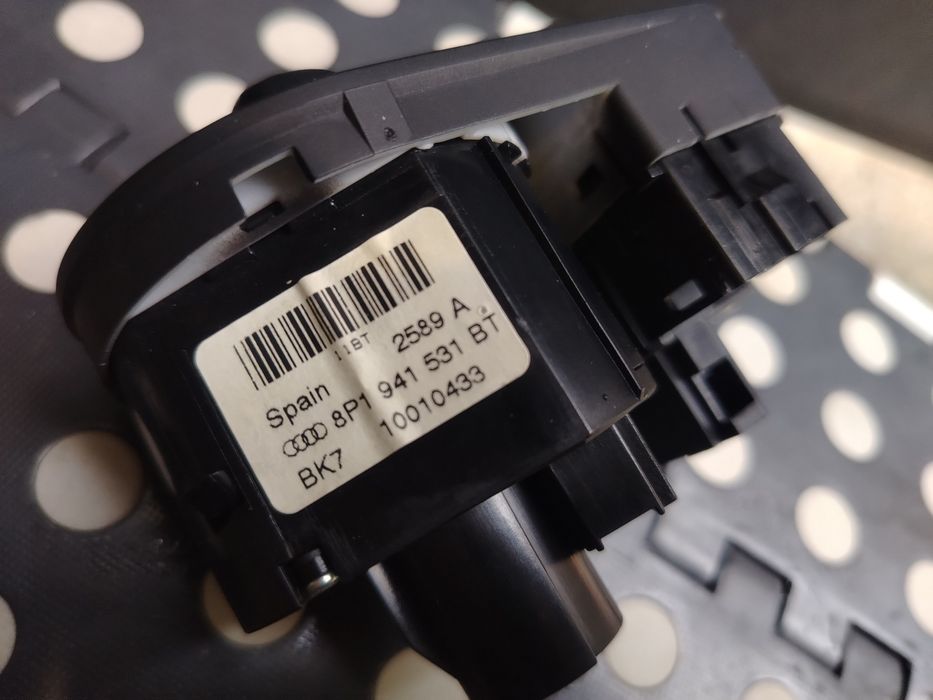 Ключ за светлини, Audi A3 8P