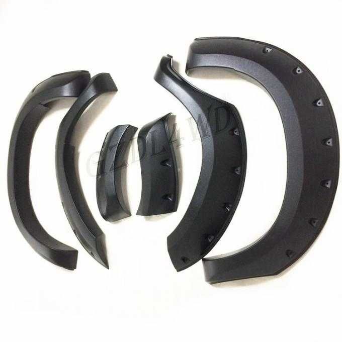Overfendere de Toyota hilux Vigo 2005-2012 CU SURUBURI DECORATIVE